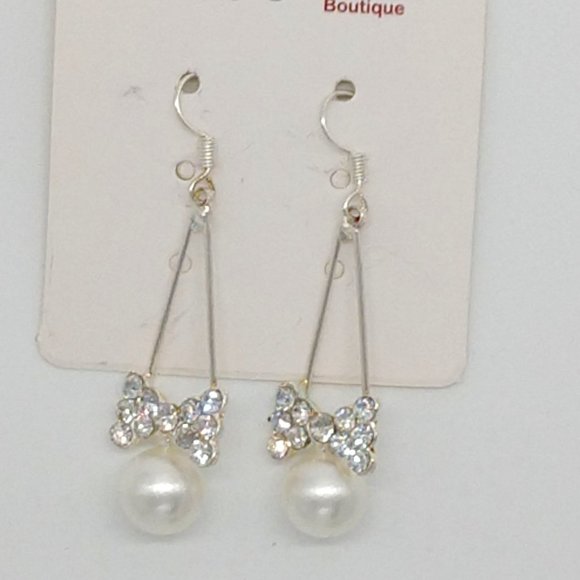 Pearl & Rhinestone Drop Earrings - Picture 1 of 3